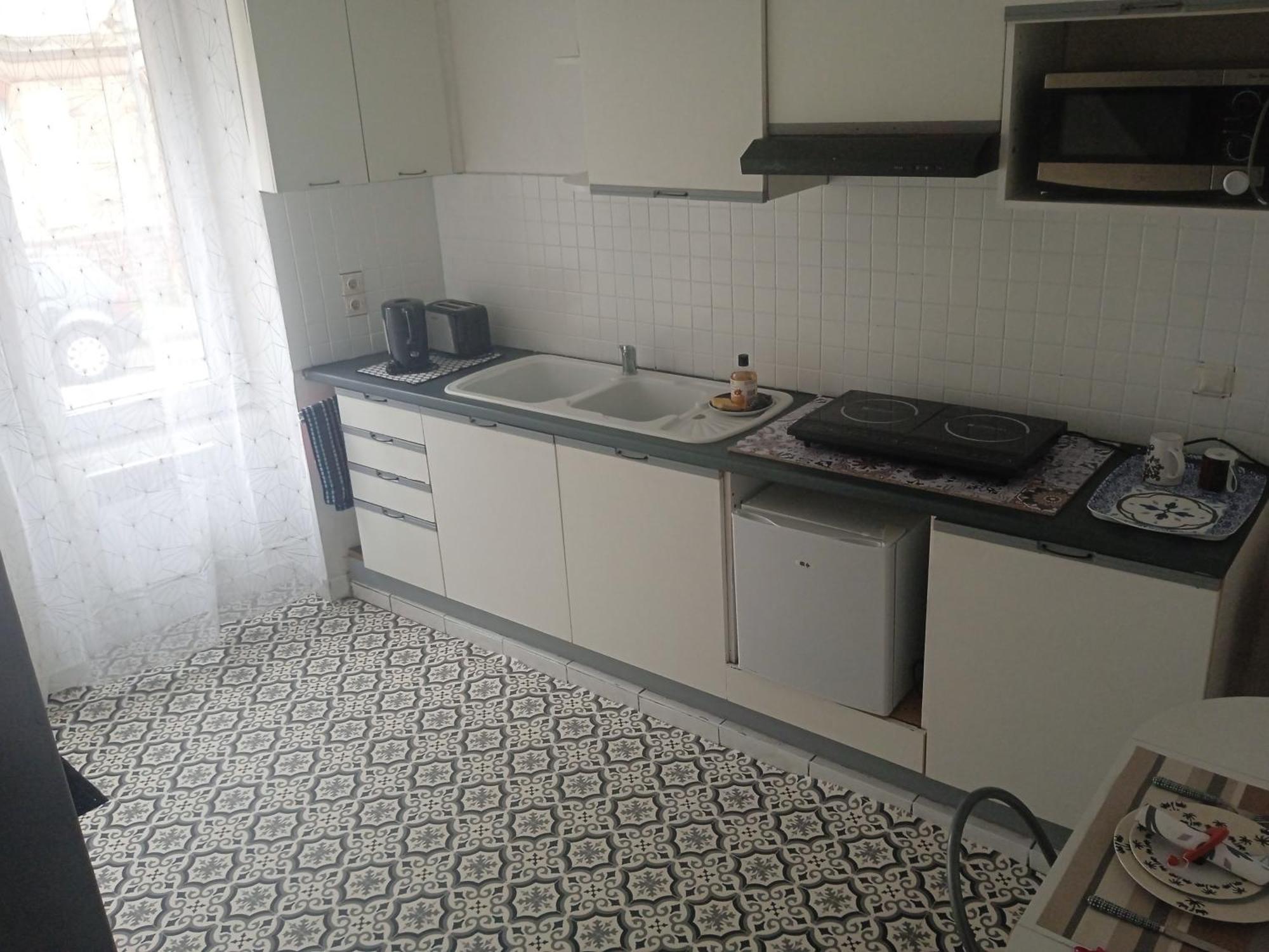 Petit Studio Sud Gare Ренн Екстер'єр фото